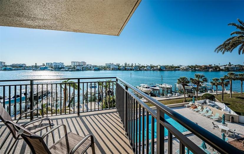 Picture of 690 Island Way Unit 404, Clearwater Beach FL 33767