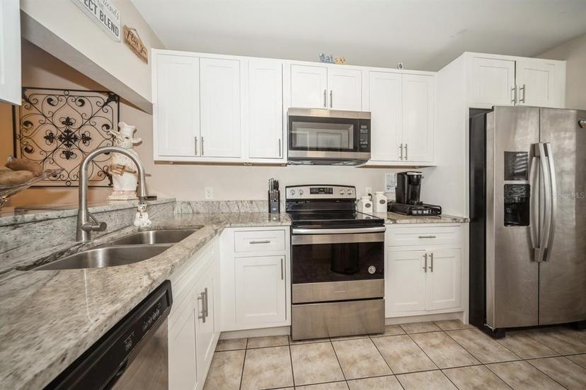 Picture of 5100 Burchette Road Unit 306, Tampa FL 33647