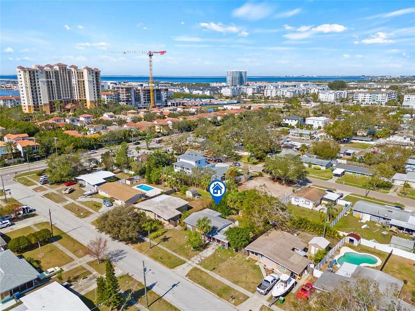 Picture of 4727 W Wyoming Avenue, Tampa FL 33616