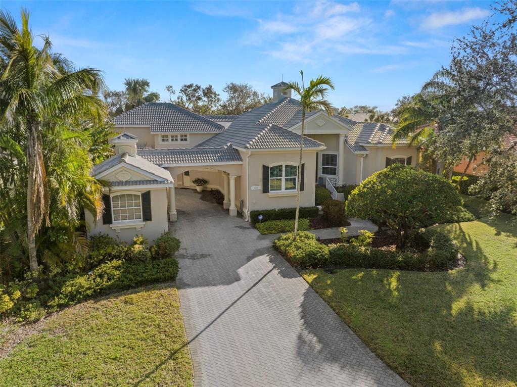 Picture of 1724 Amberwynd Circle W, Palmetto, FL 34221