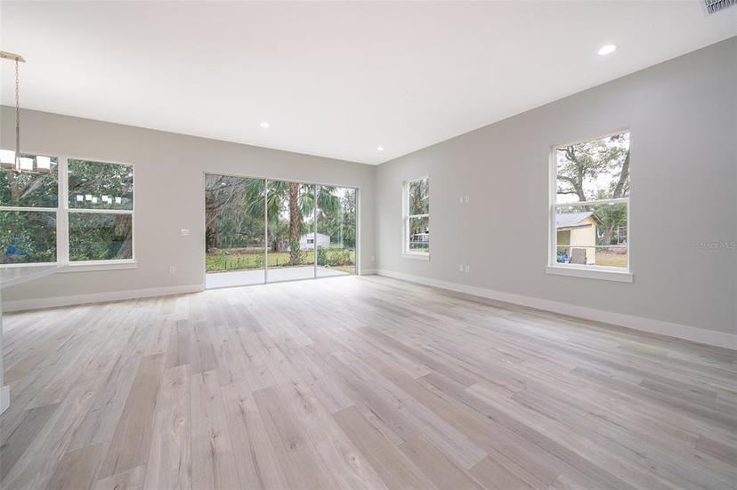 Picture of 39 N Sunset Drive, Casselberry FL 32707