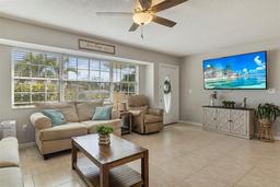 Picture of 890 Silver Springs Terrace Nw, Port Charlotte, FL 33948