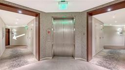 Picture of 1211 Gulf Of Mexico Drive Unit 701, Longboat Key, FL 34228
