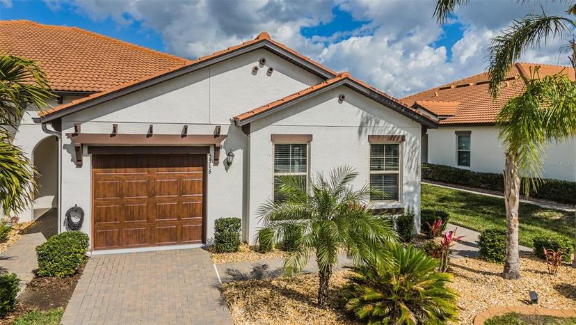 Picture of 5316 Stoic Vale Drive, Wimauma FL 33598