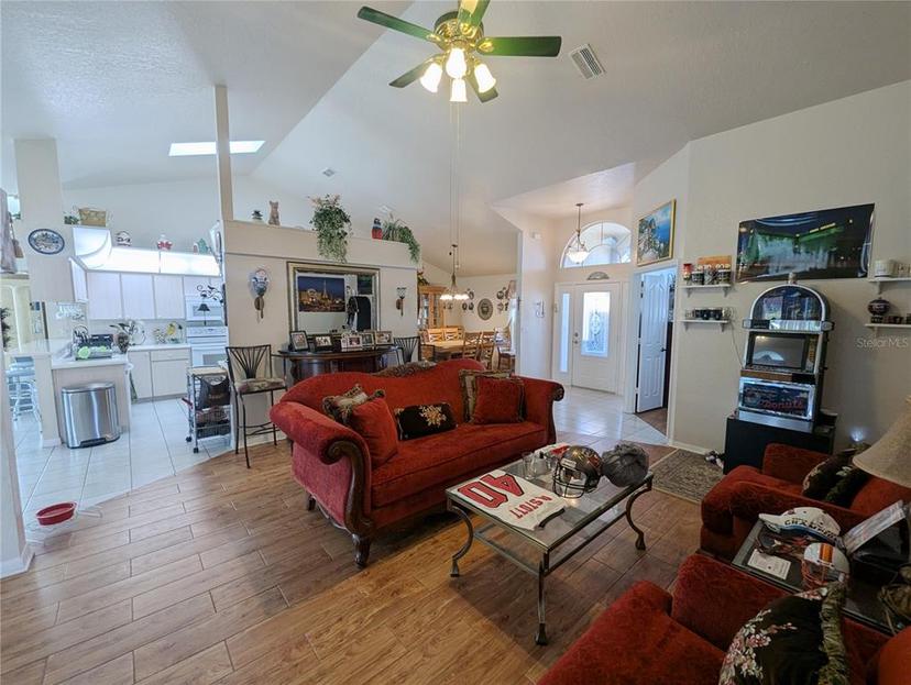 Picture of 11040 Flicker Road, Brooksville FL 34613