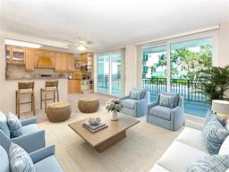 Picture of 4822 Ocean Boulevard Unit 2D, Sarasota, FL 34242