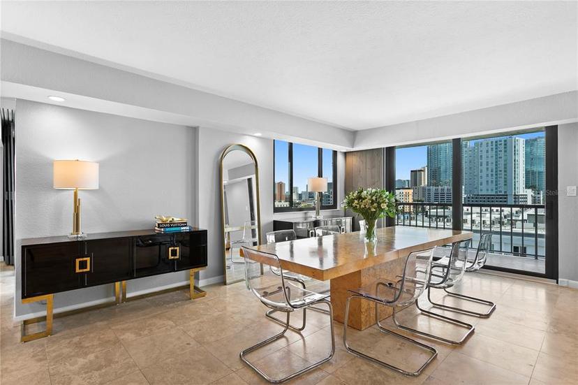 Picture of 201 W Laurel Street Unit 1006, Tampa FL 33602