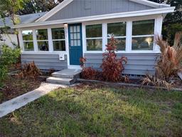 Picture of 301 Mystic Lake Drive N, St Petersburg, FL 33702