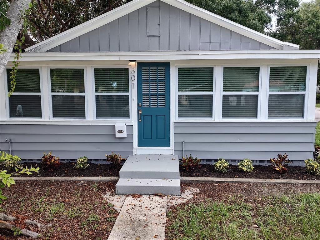 Picture of 301 Mystic Lake Drive N, St Petersburg, FL 33702