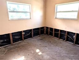 Picture of 222 84Th Avenue N, St Petersburg, FL 33702