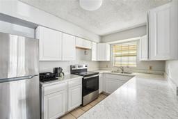 Picture of 1801 E Mcberry Street, Tampa, FL 33610
