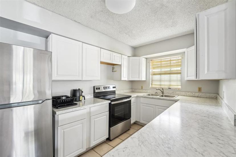 Picture of 1801 E Mcberry Street, Tampa FL 33610