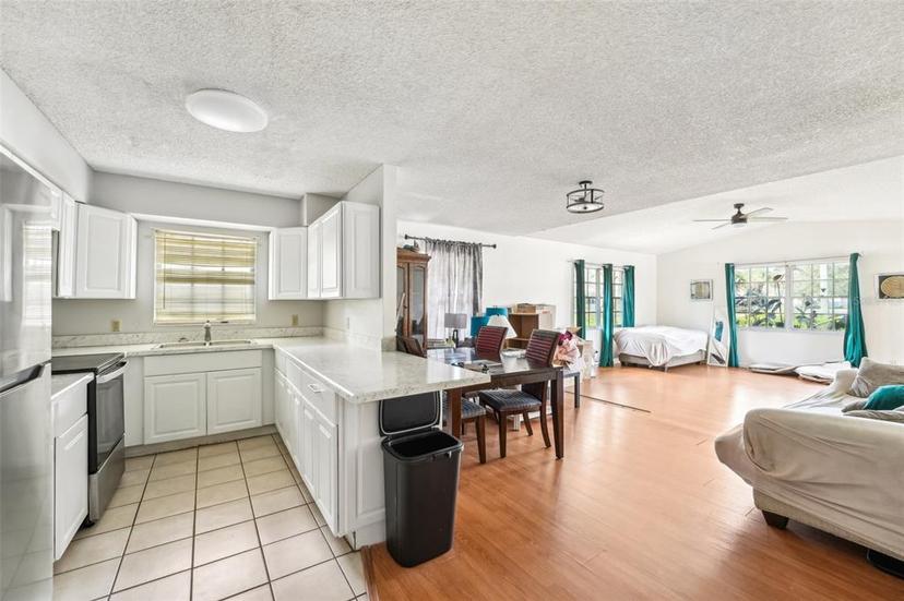 Picture of 1801 E Mcberry Street, Tampa FL 33610