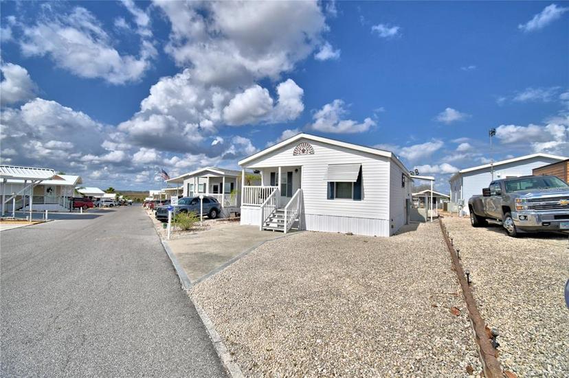 Picture of 251 Patterson Road Unit I # 40, Haines City FL 33844