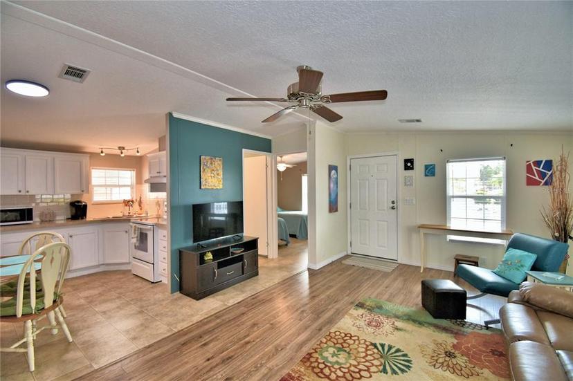 Picture of 251 Patterson Road Unit I # 40, Haines City FL 33844