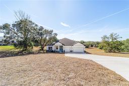 Picture of 574 E Everett Lane, Hernando, FL 34442