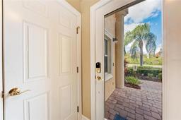 Picture of 1522 3Rd Street Circle E, Palmetto, FL 34221