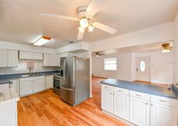 Picture of 3302 W Van Buren Drive, Tampa, FL 33611