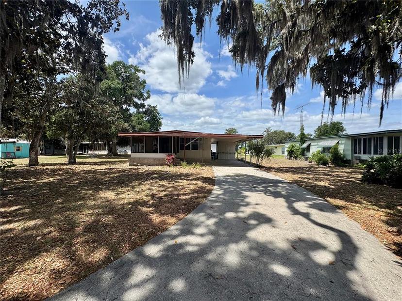 Picture of 20 Golfview Trail, Wildwood FL 34785