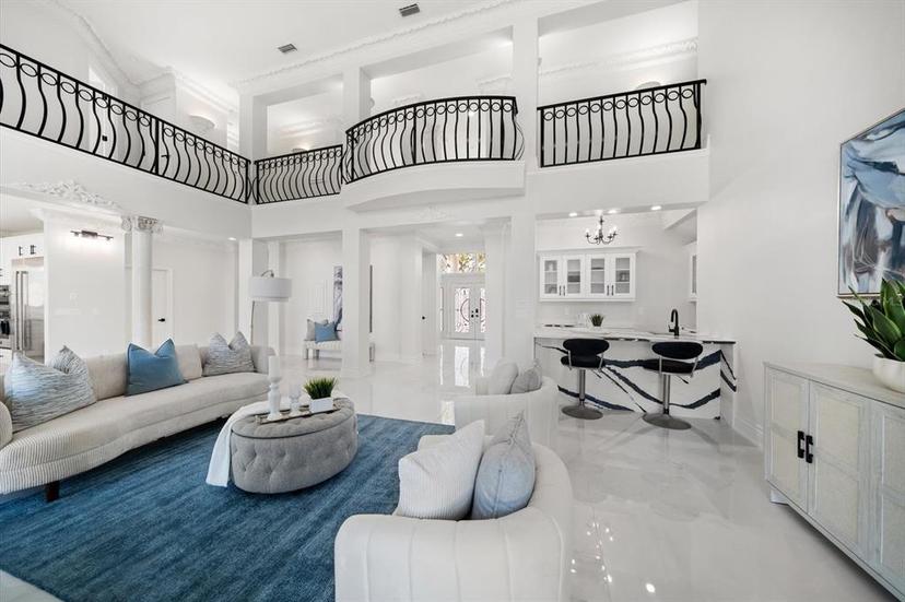 Picture of 124 Leeward Island, Clearwater Beach FL 33767