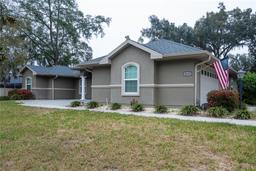 Picture of 4604 SE 33Rd Place, Ocala, FL 34480