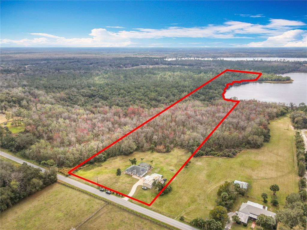 Picture of 1680 Blackwelder Road, De Leon Springs, FL 32130