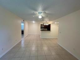 Picture of 5120 Conroy Road Unit 513, Orlando, FL 32811