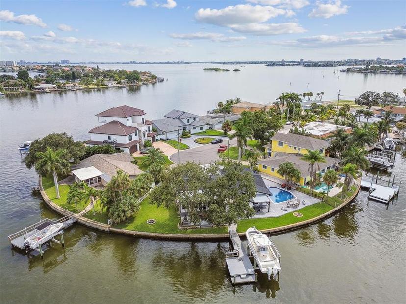 Picture of 1514 Sea Gull Drive S, St Petersburg FL 33707