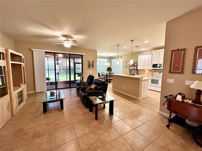 Picture of 116 Silver Falls Drive, Apollo Beach FL 33572