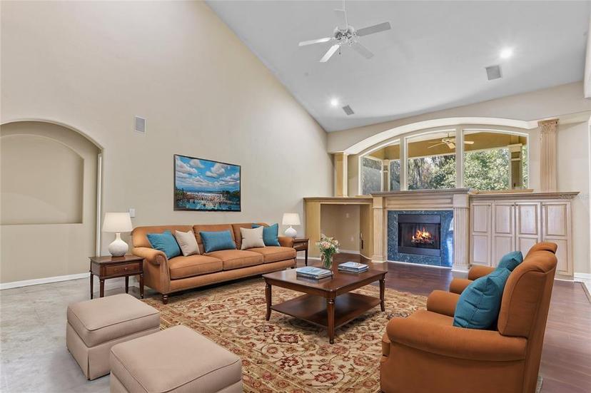 Picture of 3737 NW 39Th Place, Gainesville FL 32606