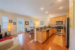 Picture of 3410 Sondrio Circle, Tampa, FL 33611