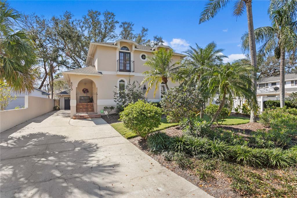 Picture of 4810 W San Miguel Street, Tampa, FL 33629