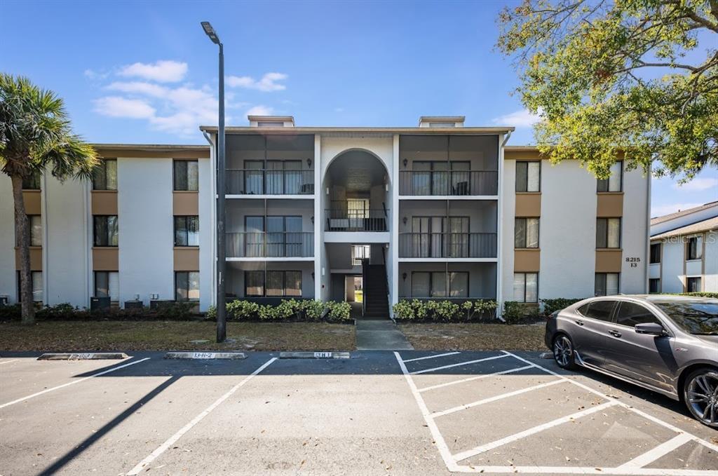 Picture of 8215 Sun Spring Circle Unit 32, Orlando, FL 32825