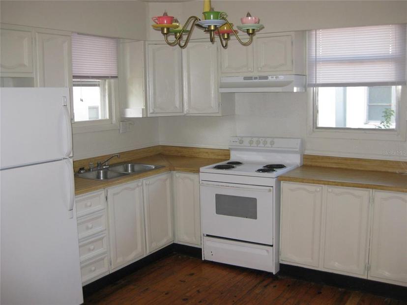 Picture of 1736 14Th Street N, St Petersburg FL 33704