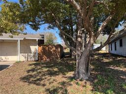 Picture of 13 Spring Loop, Ocala, FL 34472