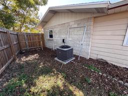 Picture of 13 Spring Loop, Ocala, FL 34472