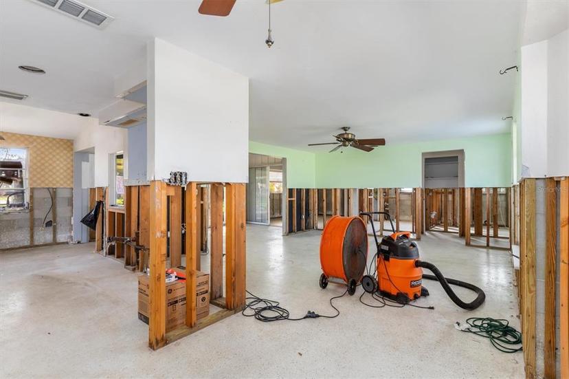 Picture of 3000 Wisteria Place, Punta Gorda FL 33950