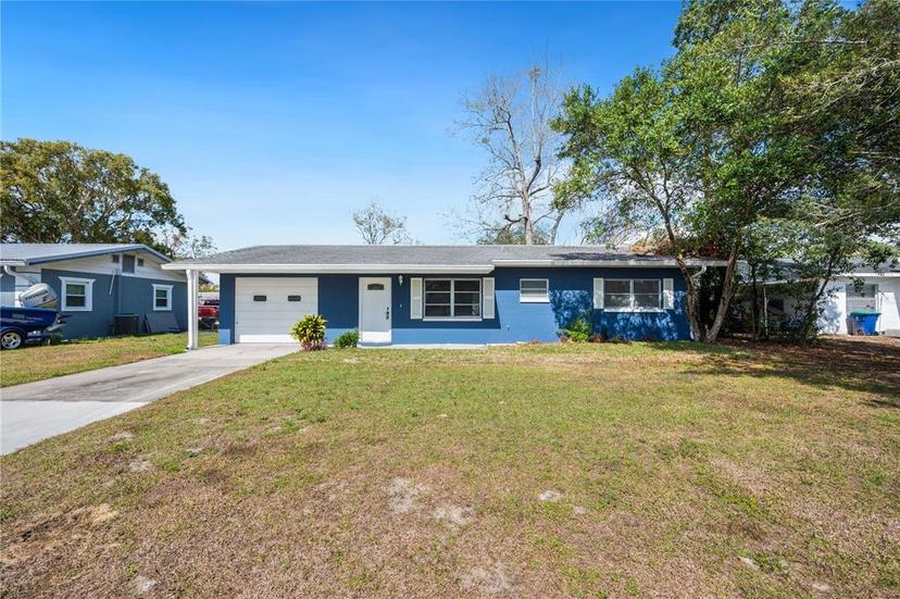 Picture of 39035 Citadel Circle, Zephyrhills FL 33542