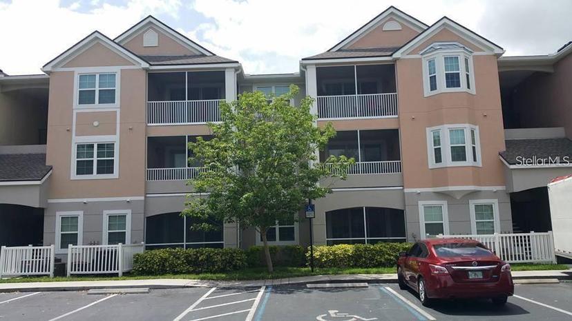 Picture of 6412 Queens Borough Avenue Unit 109, Orlando FL 32835