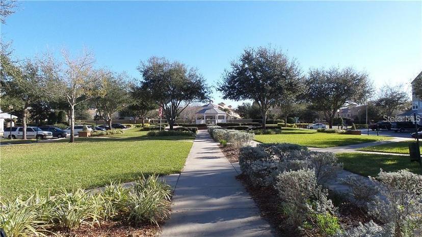 Picture of 6412 Queens Borough Avenue Unit 109, Orlando FL 32835