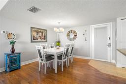 Picture of 500 Treasure Island Cswy Unit 404, Treasure Island, FL 33706