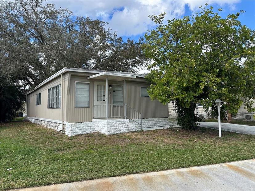 Picture of 921 Faith Circle E Unit 48, Bradenton FL 34212