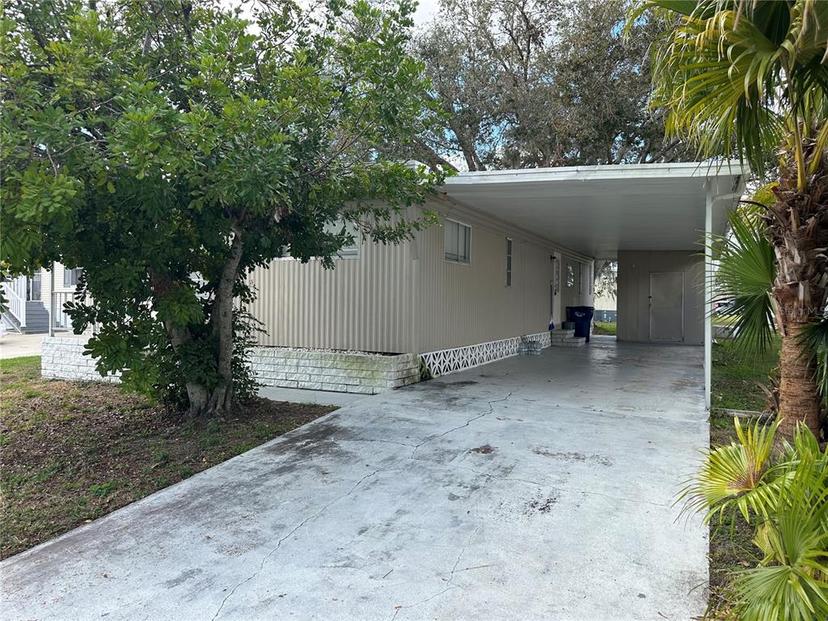 Picture of 921 Faith Circle E Unit 48, Bradenton FL 34212