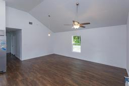 Picture of 654 NW 9Th Avenue, Webster, FL 33597