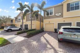 Picture of 5435 Soapstone Place Unit 22-103, Sarasota, FL 34233