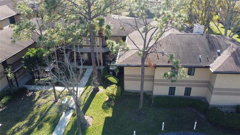 Picture of 2689 Sabal Springs Circle Unit 103, Clearwater FL 33761