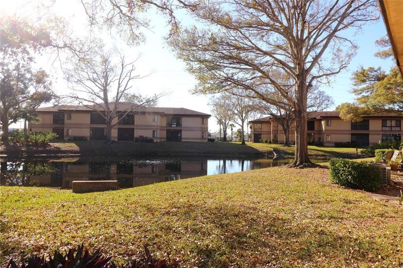 Picture of 2689 Sabal Springs Circle Unit 103, Clearwater FL 33761