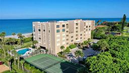 Picture of 2675 Gulf Of Mexico Drive Unit 301, Longboat Key, FL 34228