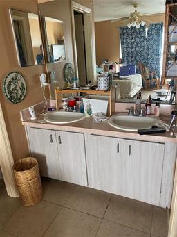 Picture of 4864 Old Oak Tree Court, Orlando, FL 32808