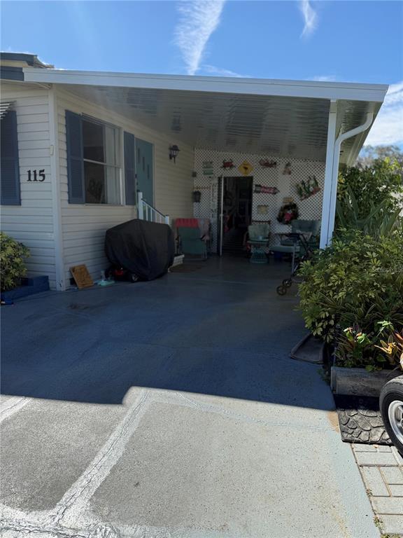 Picture of 115 Tropical Lane, Leesburg FL 34748